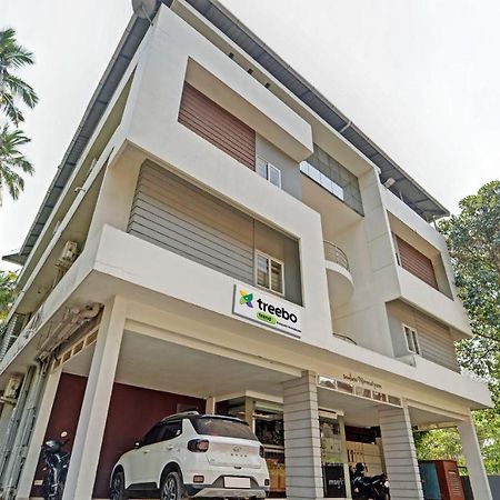 Sreepathi Nirmalyam 400 Mts From Guruvayoor Temple 호텔 Guruvāyūr 외부 사진